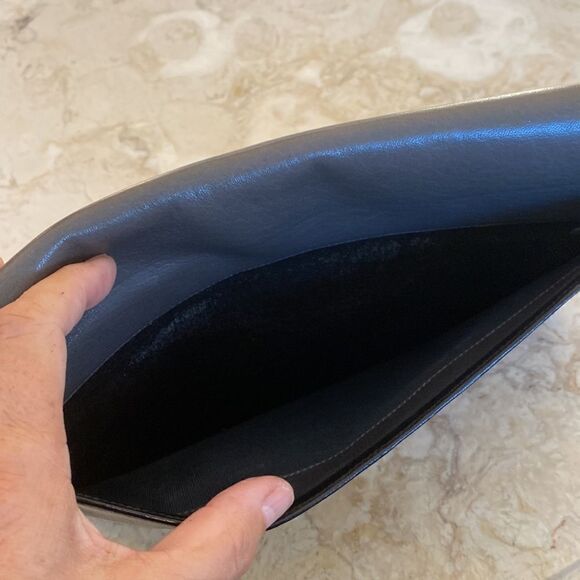 Vintage Bally Leather Clutch Bag - Picture 12 of 15